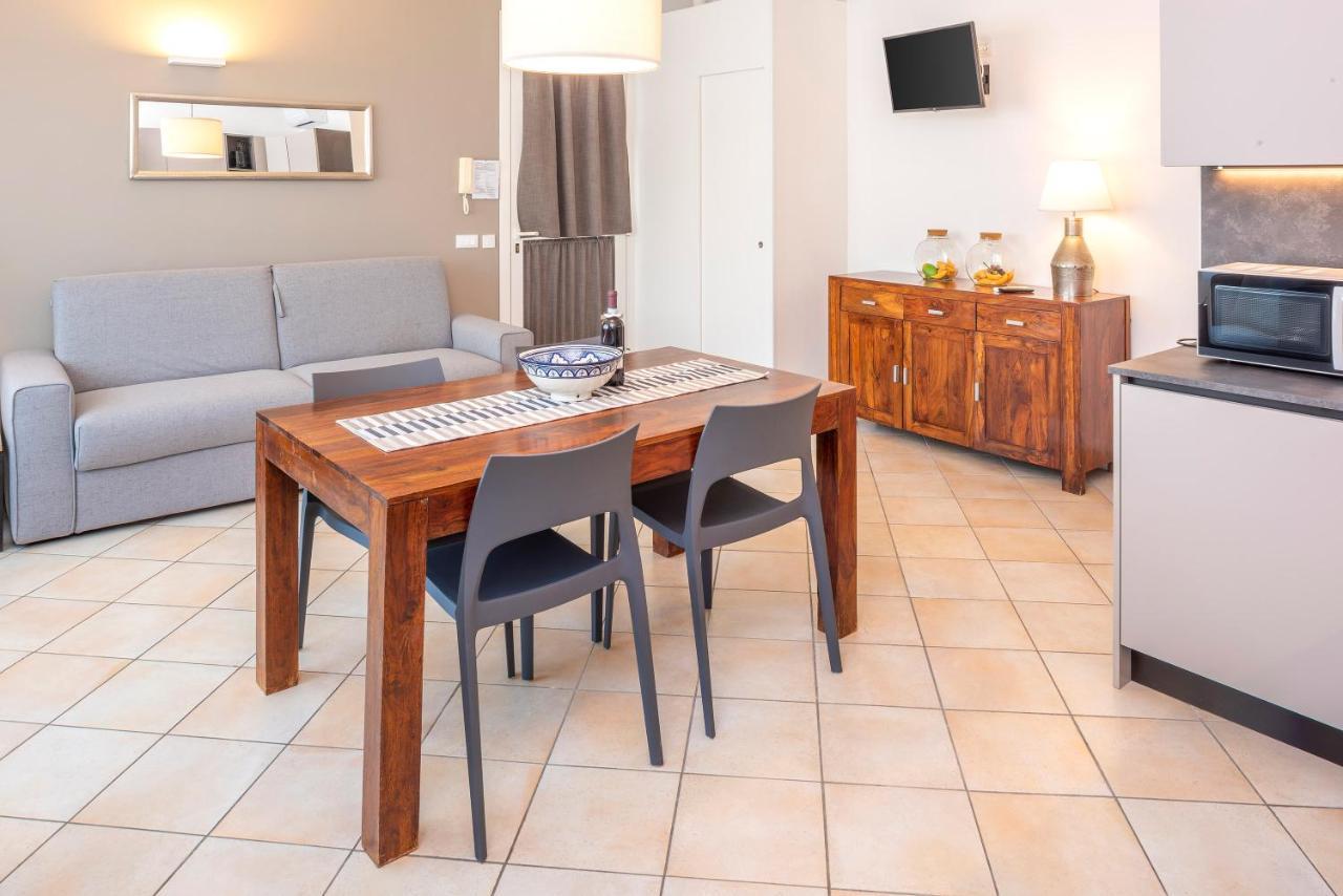 Residence Campana Bardolino Bagian luar foto