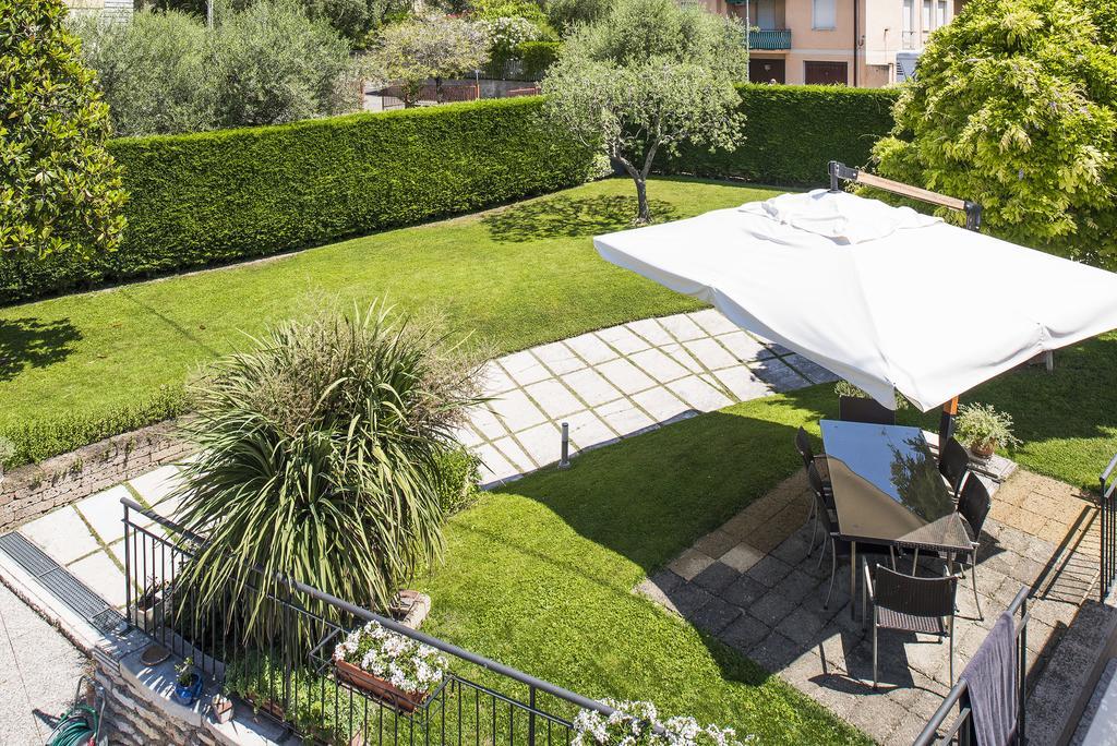 Residence Campana Bardolino Bagian luar foto